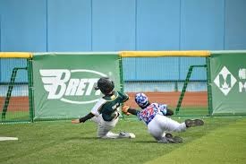 曝曼联向免费锋霸开出合同！其梦想加盟巴萨，阿